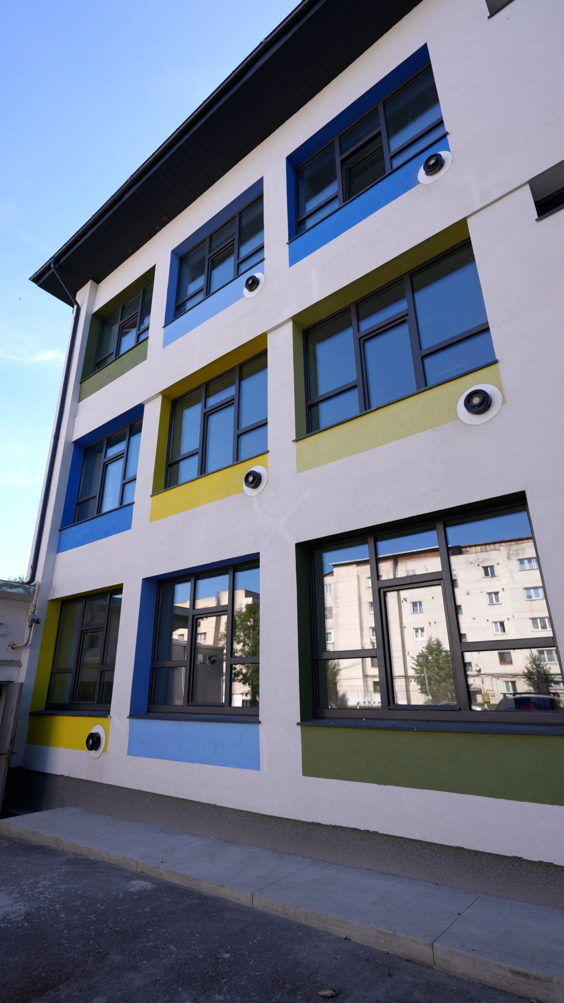 Detalii Execuție Școala Cuza Fălticeni